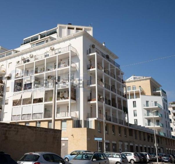 בארי Faro Sul Mare Luxury Apartment - Zona Fiera מראה חיצוני תמונה