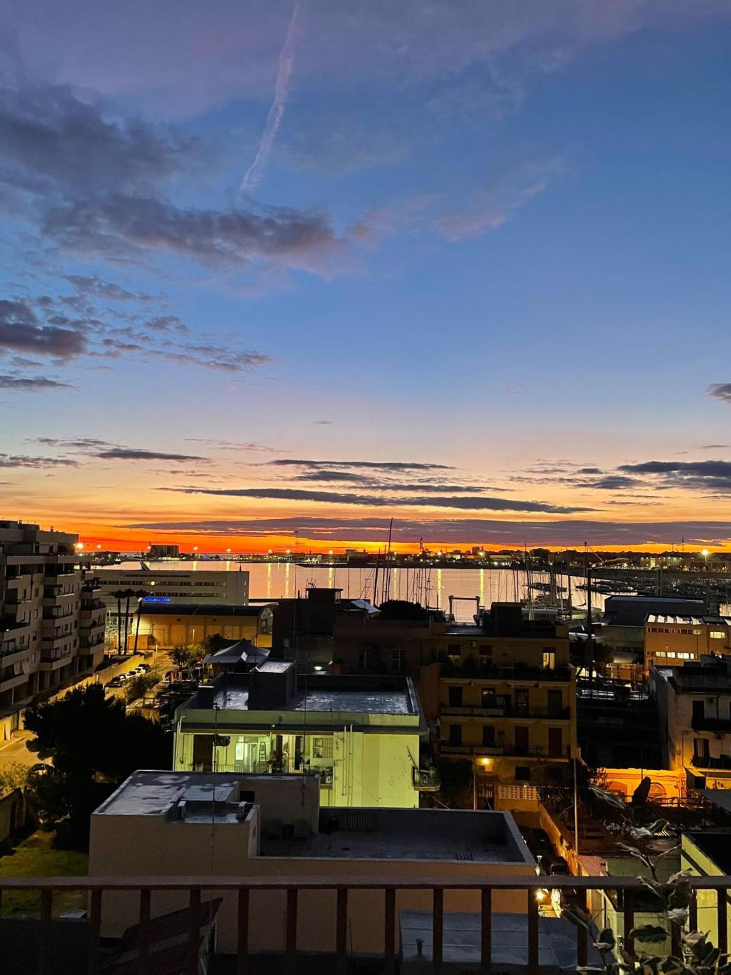 בארי Faro Sul Mare Luxury Apartment - Zona Fiera מראה חיצוני תמונה
